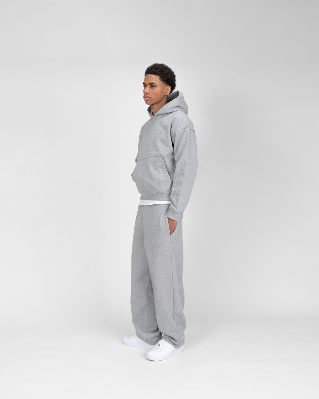 SU BASIC JOGGER - GREY