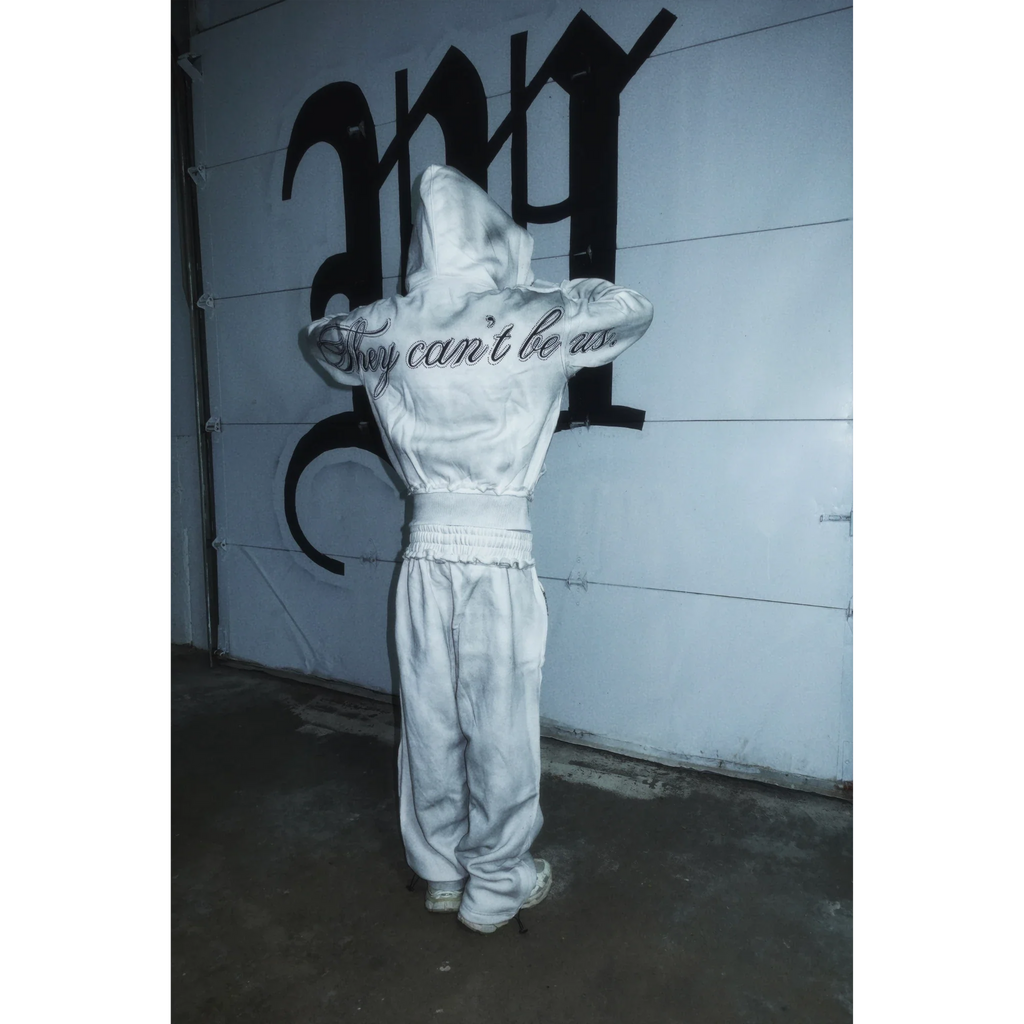 "DIRTY SNOW" CRYSTALIZED SWEATSUIT