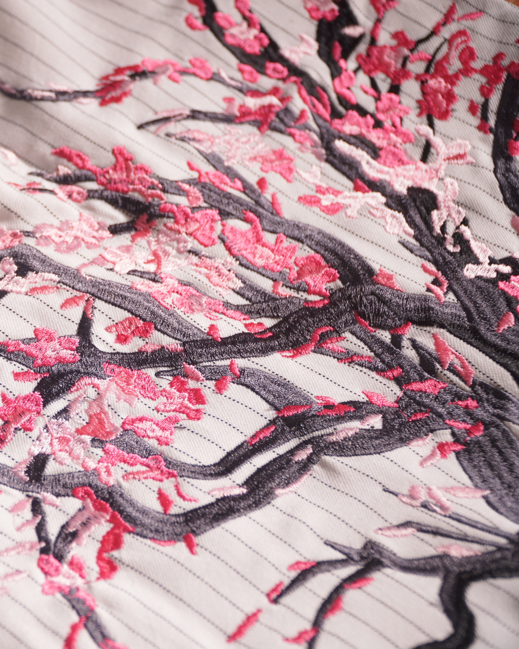 Hakuji Button-Up