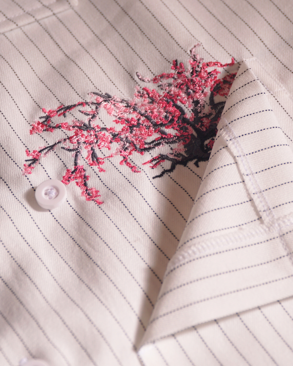 Hakuji Button-Up